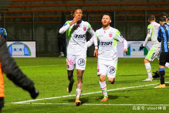 关于瓦朗谢纳客场战平波尔多保持不败的信息