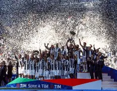 包含尤文图斯完胜利兹联：晋级欧冠淘汰赛的词条